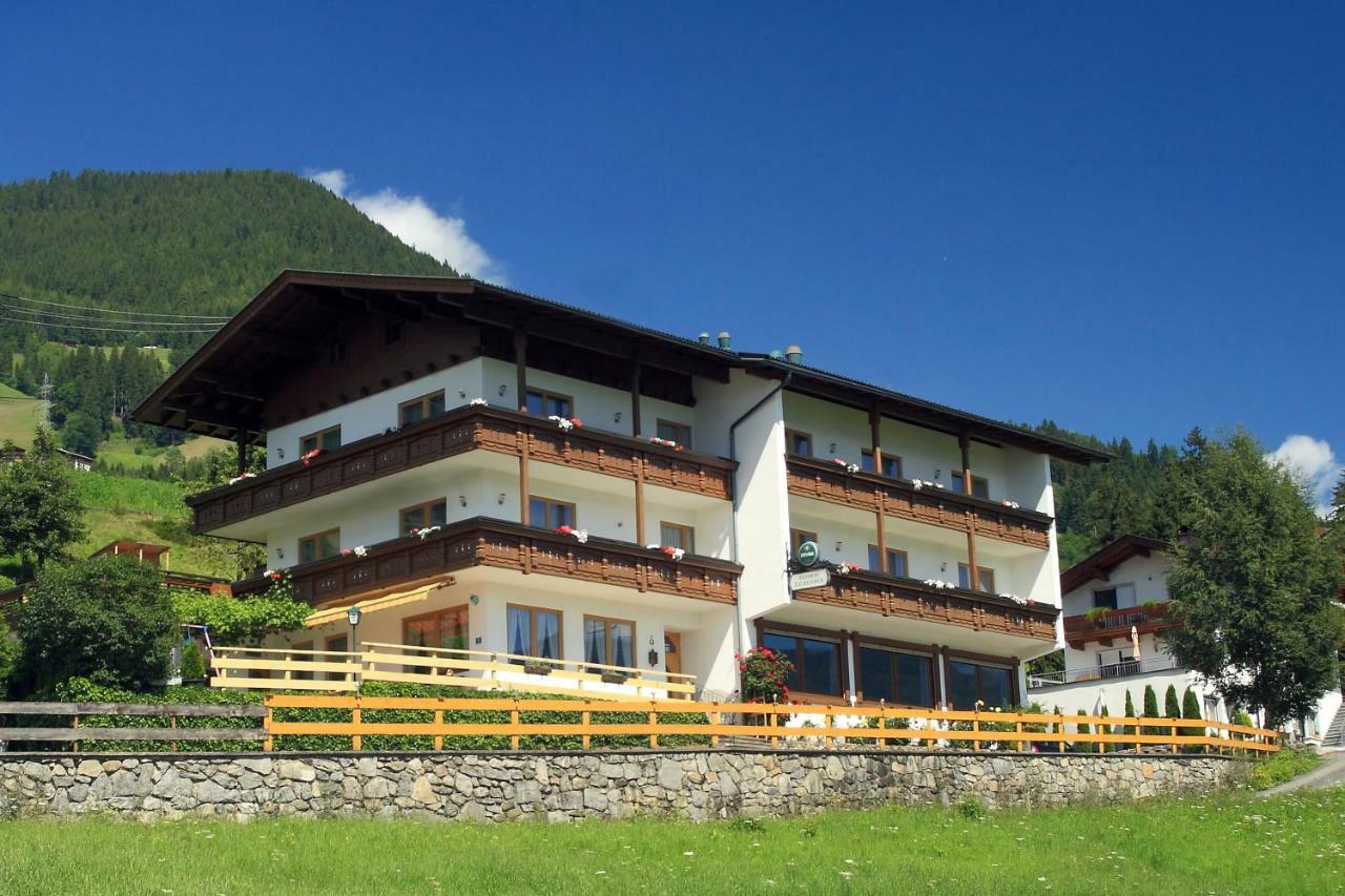 Hotel Pension Eichenhof Ried im Zillertal Exterior foto
